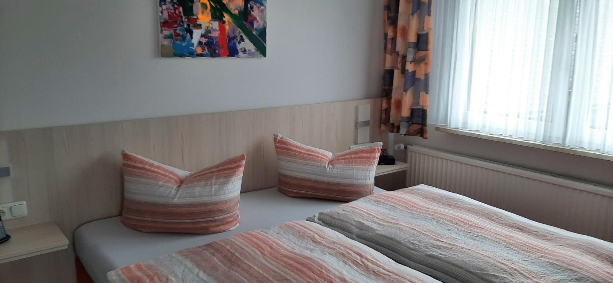 Landgasthof Hotel Sauer Виллинген Экстерьер фото