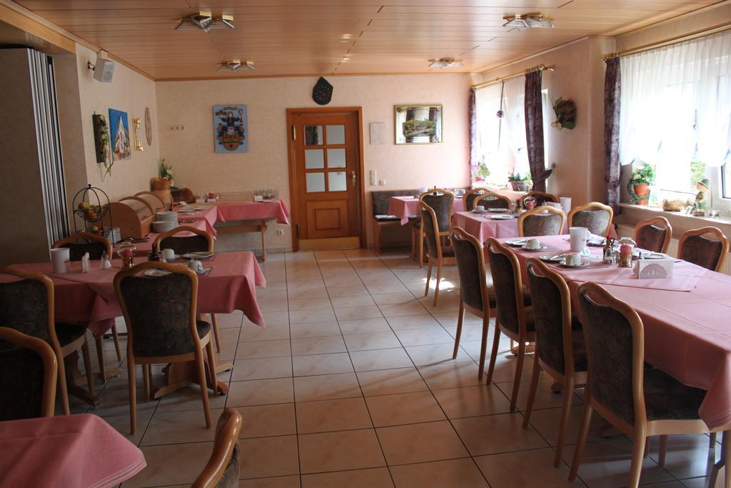 Landgasthof Hotel Sauer Виллинген Экстерьер фото