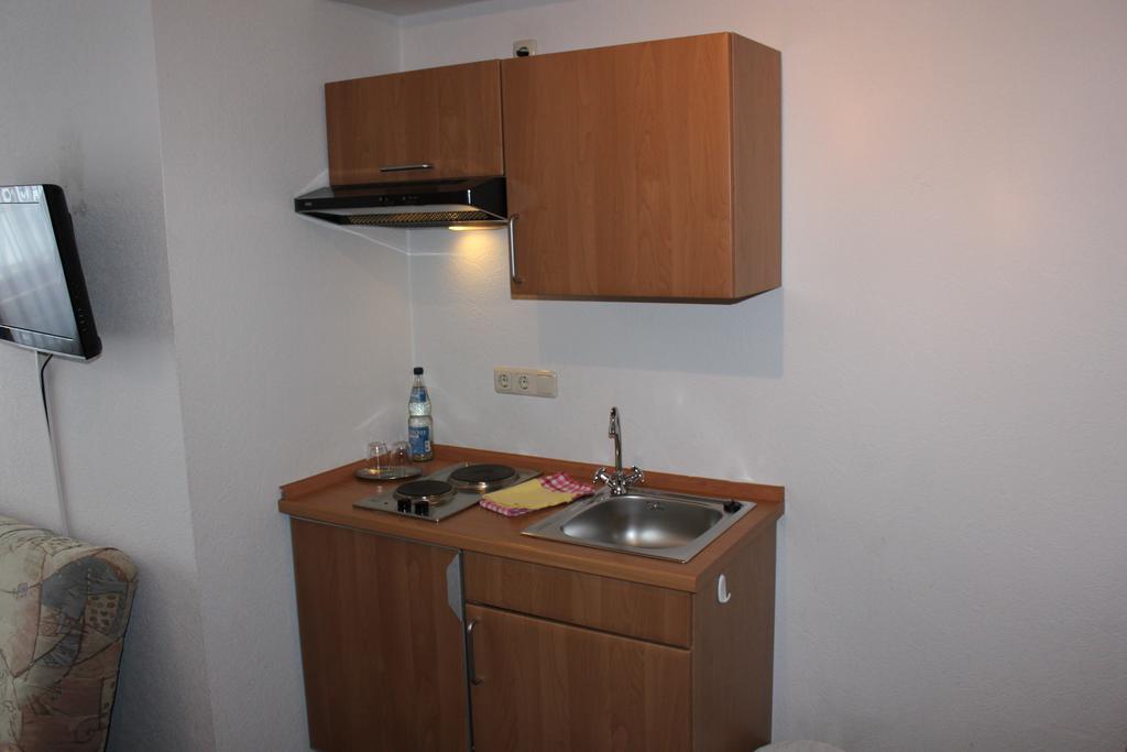 Landgasthof Hotel Sauer Виллинген Экстерьер фото